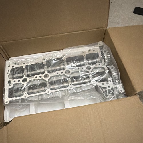 Camshaft housing carrier for - housing,